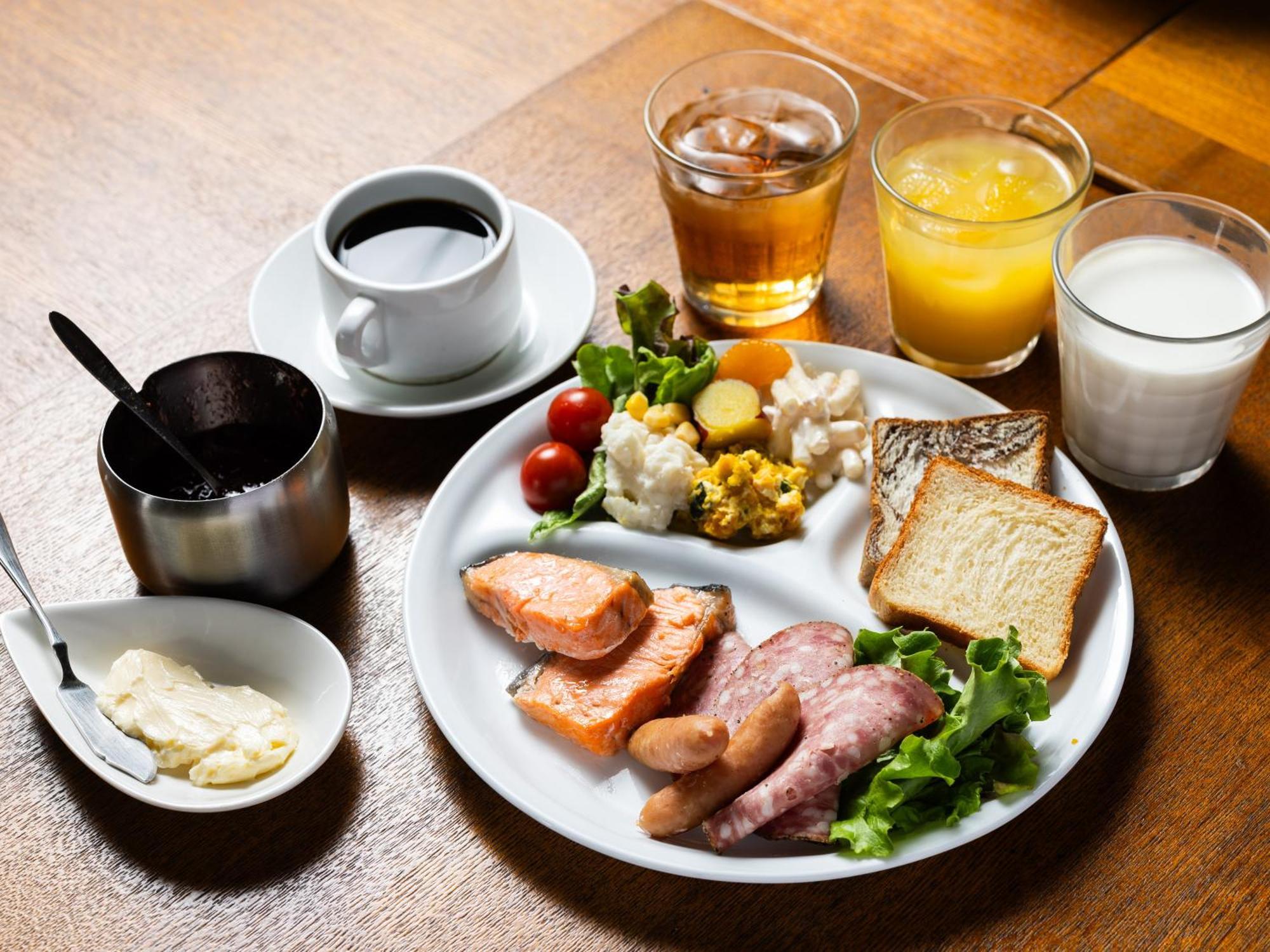 Hotell Apa Ginza Shintomicho Ekimae Kita 3*
